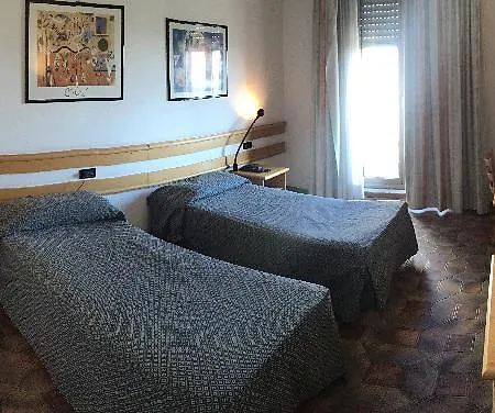 Отель Verri 3*